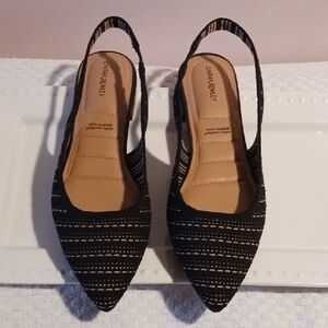 Elegant ⚜️ Cynthia Rowley Black and Tan Textured Striped Slingback Flats 10